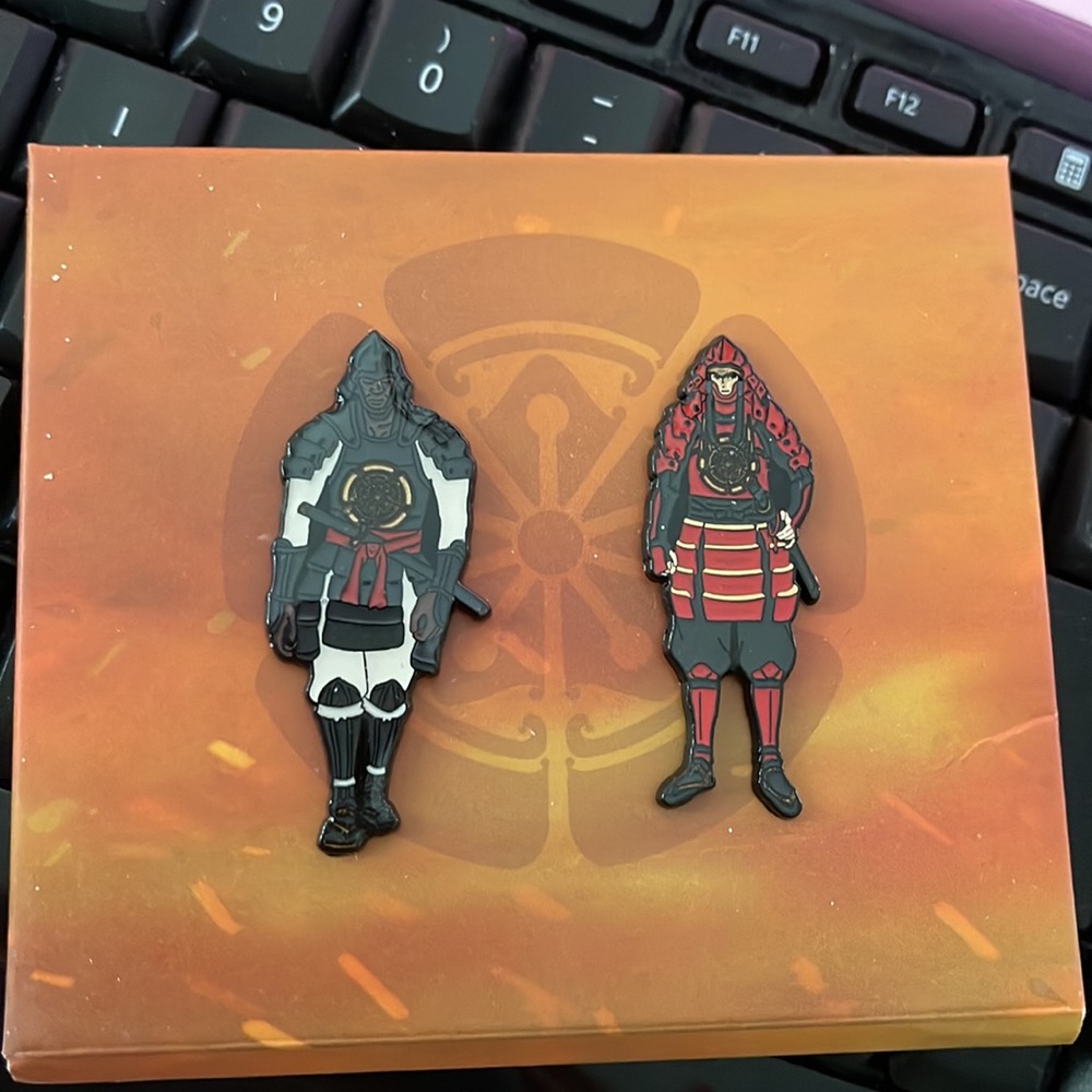 NETFLIX YASUKE PIN SET